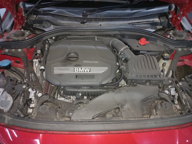 2021 BMW 218i Sport A/T (NON RUNNER) thumbnail 4