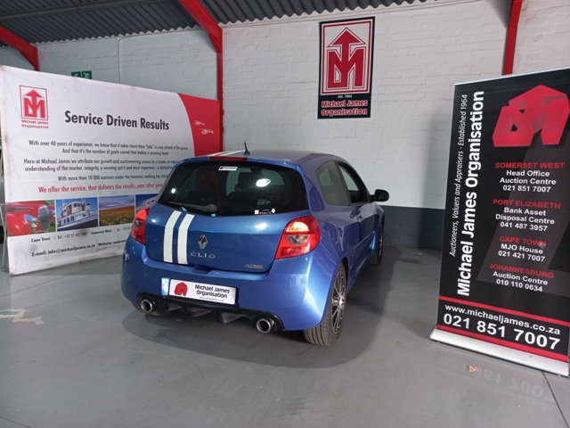 2012 Renault Clio 2.0 Sport thumbnail 5
