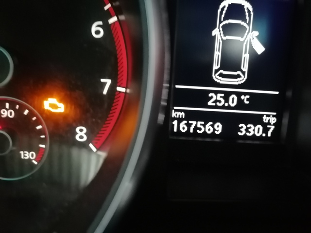 2011 VW Golf VI GTI 2.0 DSG thumbnail 8