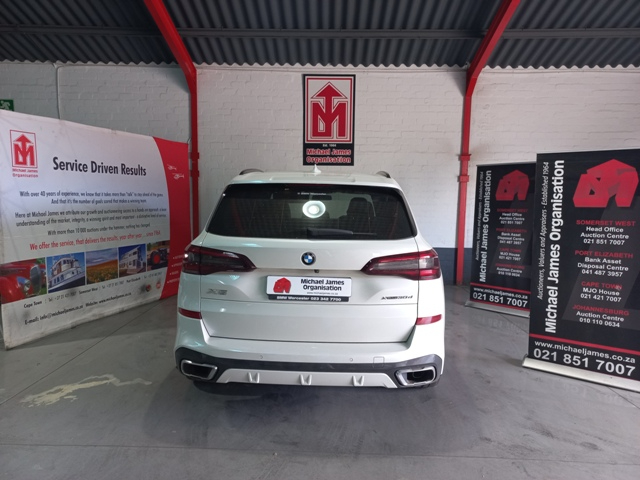 2021 BMW X5 30D A/T thumbnail 4