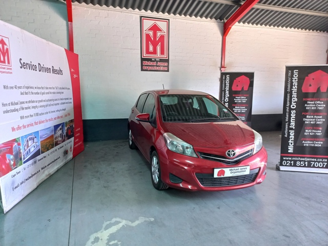 2013 Toyota Yaris 1.0 thumbnail 3