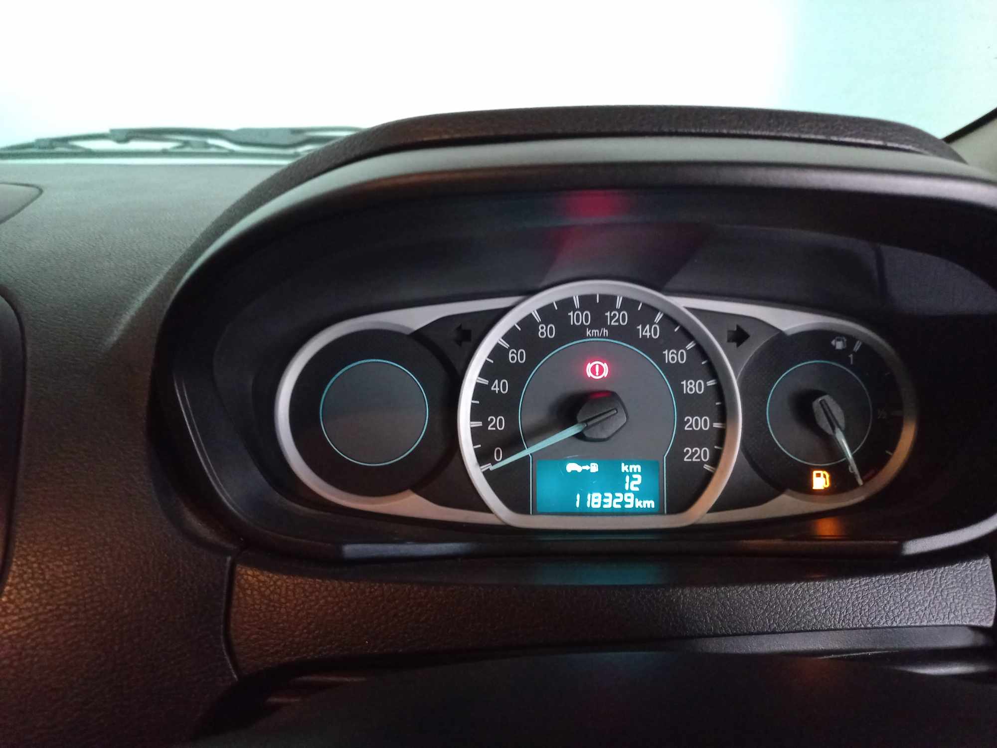 2017 Ford Figo 1.5 thumbnail 8
