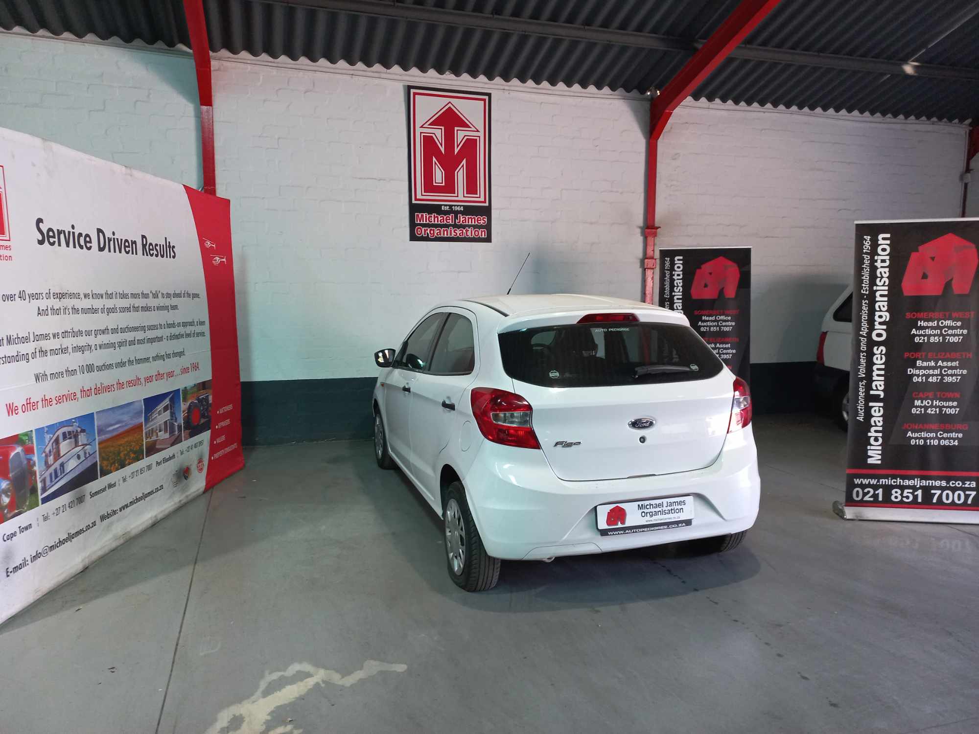 2017 Ford Figo 1.5 thumbnail 6