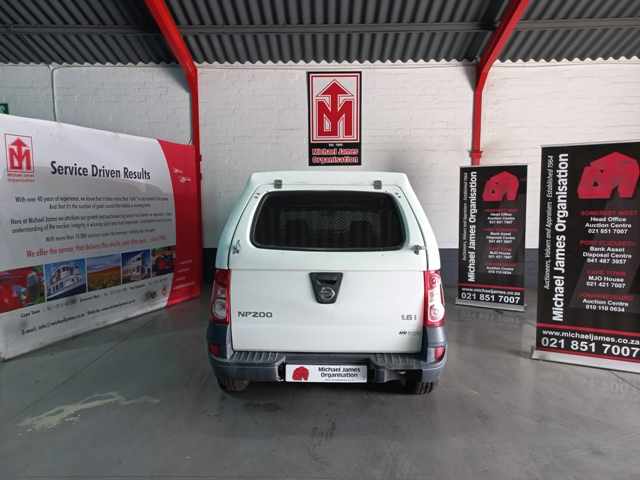 2015 Nissan NP200 1.6 P/U S/C thumbnail 4