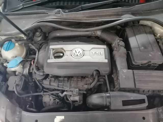 2011 VW Golf VI GTI 2.0 TSI DSG thumbnail 9