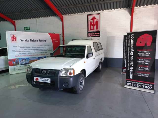 2015 Nissan NP300 2.0 P/U S/C thumbnail 2