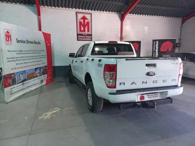 2013 Ford Ranger 2.2TDCi XLS 4X4 P/U D/C thumbnail 6