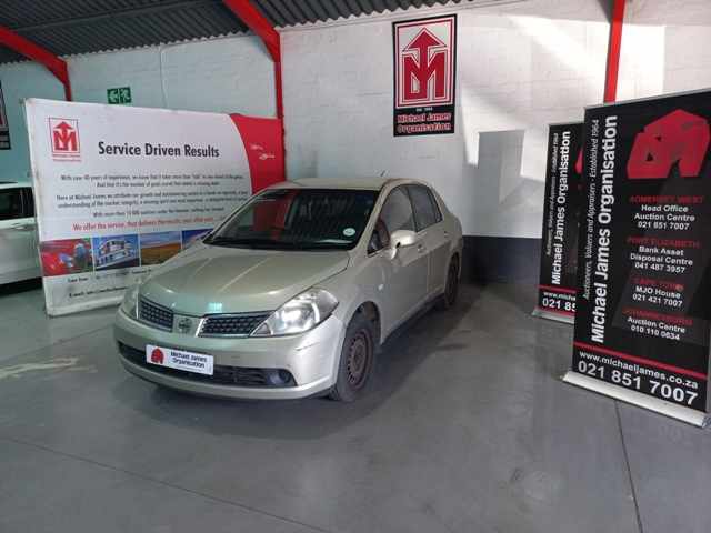 2010 Nissan Tiida 1.6 thumbnail 2