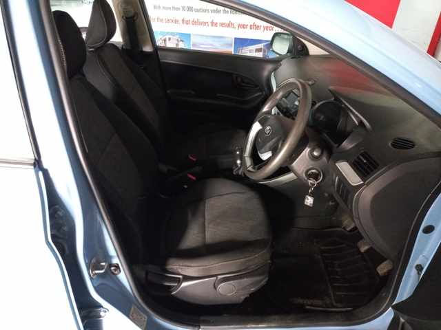 2014 Kia picanto 1.0 thumbnail 7