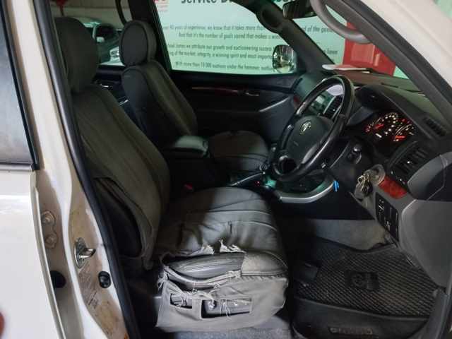 2006 Toyota Prado 4.0 V6 A/T thumbnail 7