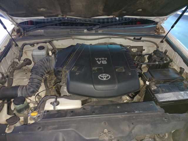 2006 Toyota Prado 4.0 V6 A/T thumbnail 9
