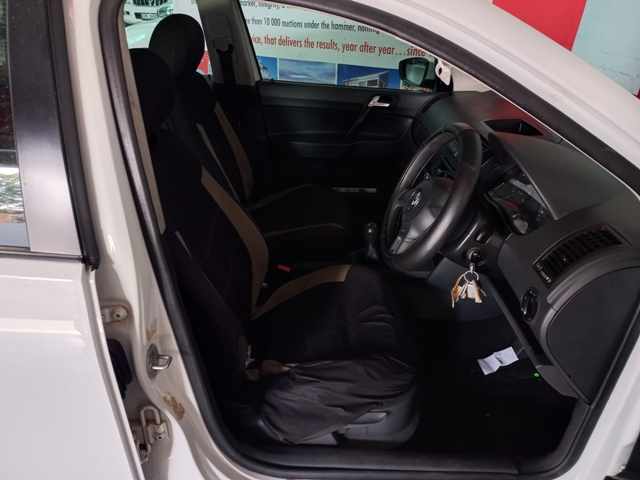 VW Polo Vivo 1.4 thumbnail 7