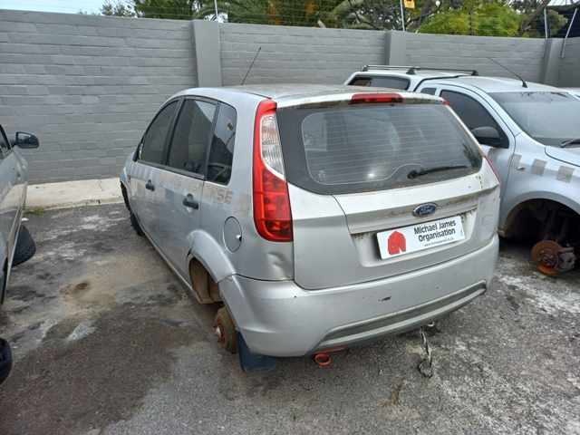 2011 Ford Figo 1.4(NON RUNNER) thumbnail 4