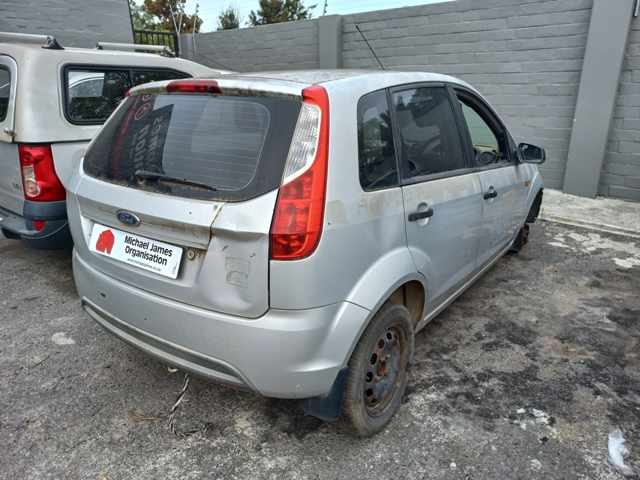 2011 Ford Figo 1.4(NON RUNNER) thumbnail 5