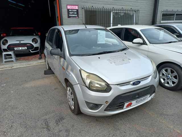 2011 Ford Figo 1.4 (NON RUNNER) thumbnail 3