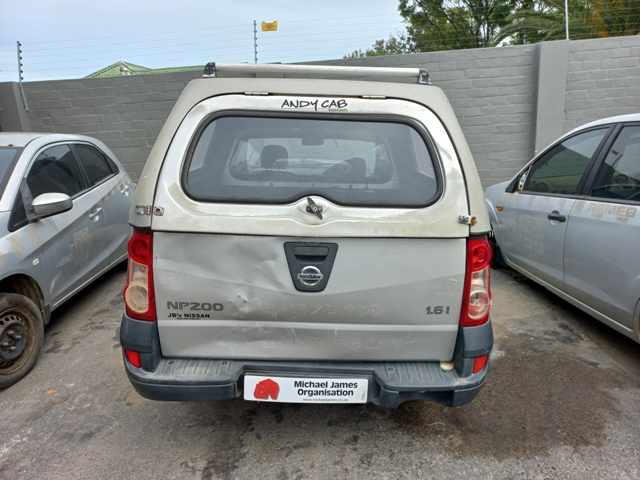 2015 Nissan NP200 1.6 (NON RUNNER) thumbnail 3