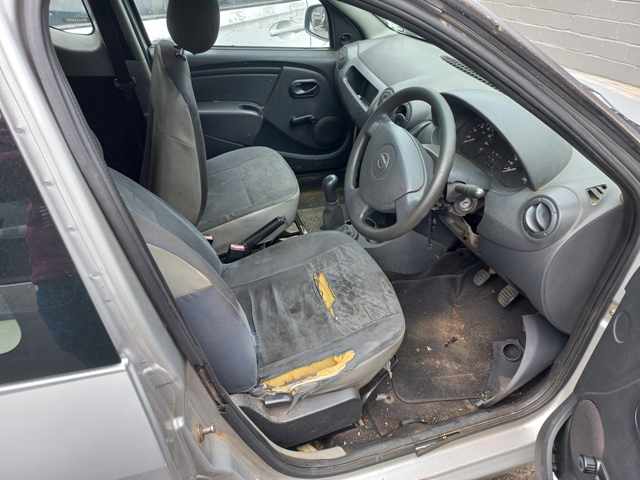 2015 Nissan NP200 1.6 (NON RUNNER) thumbnail 6