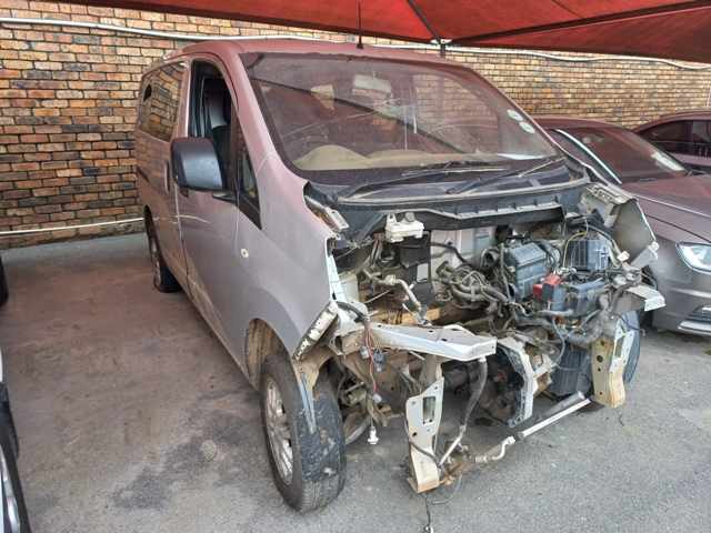 2015 Nissan NV200 1.6 (NON RUNNER) thumbnail 3