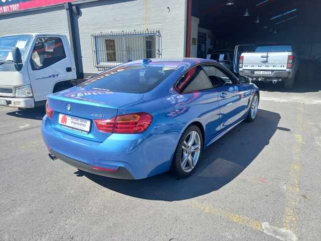 2017 BMW 420i Coupe M Sport A/T thumbnail 5