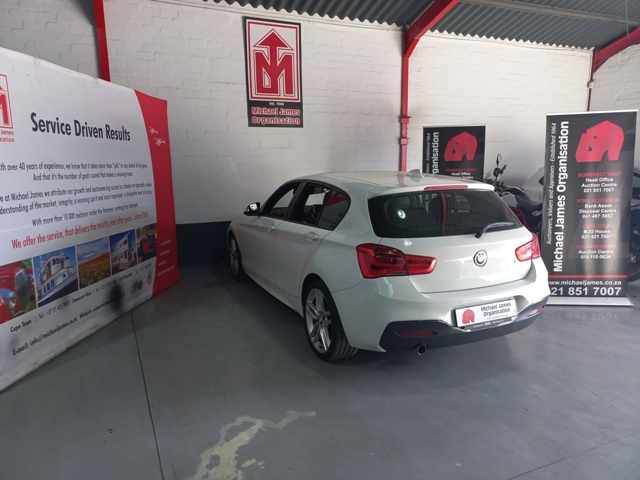 2015 BMW 118i M Sport A/T thumbnail 6