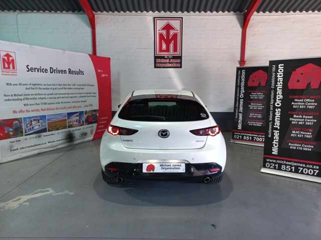 2019 Mazda 3 1.5 thumbnail 4