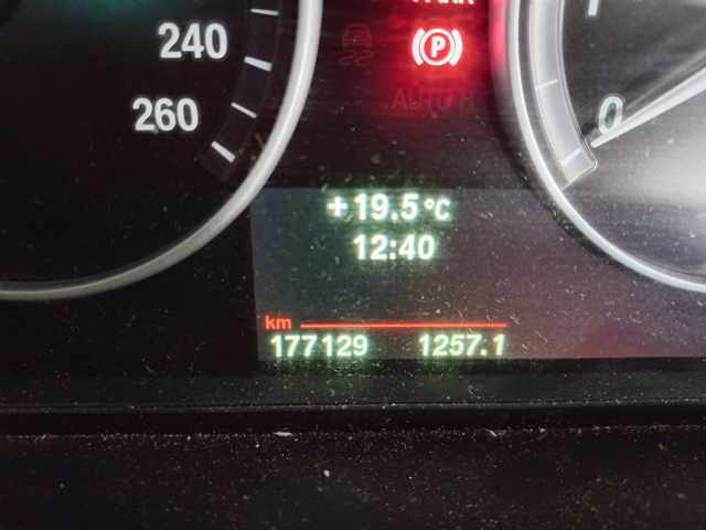 2013 BMW 520i A/T thumbnail 8