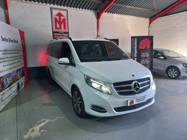 2016 Mercedes-Benz V220 CDI A/T thumbnail 3