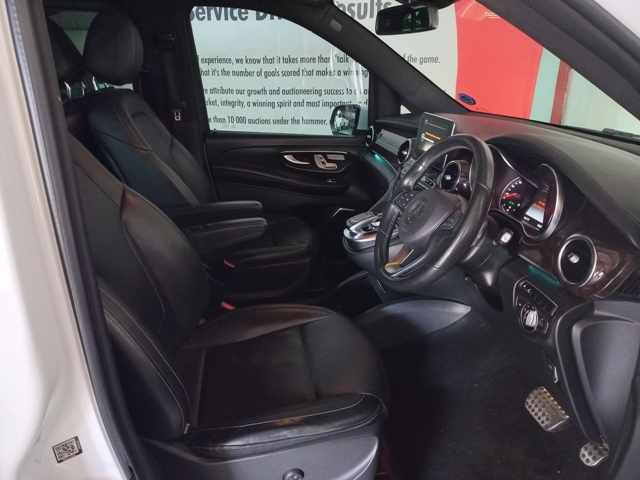2016 Mercedes-Benz V220 CDI A/T thumbnail 7