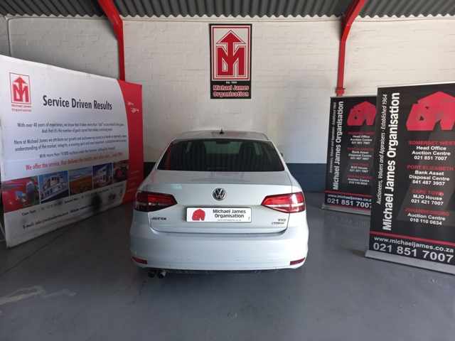 2017 Volkswagen Jetta 1.4 TSI thumbnail 4