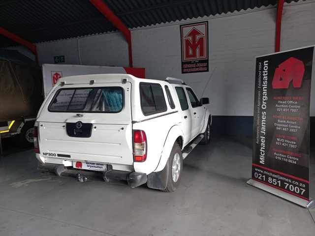 2013 Nissan Hardbody NP300 2.5 TDi P/U D/C thumbnail 5