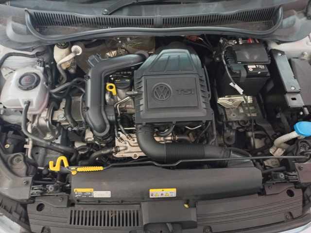 2021 VW Polo 1.0 TSI thumbnail 9
