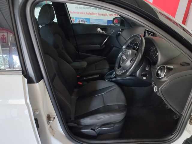 2016 Audi A1 1.0T FSI thumbnail 7