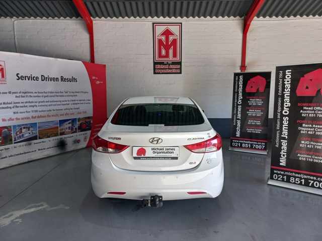 2014 Hyundai Elantra 1.8 thumbnail 4