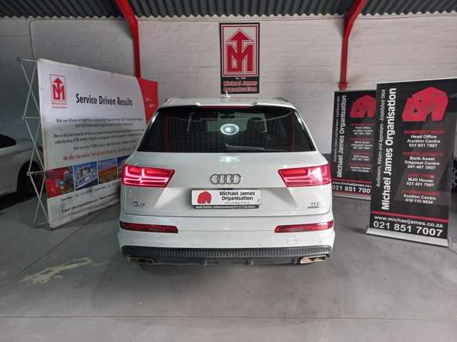 2016 Audi Q7 3.0 TDI thumbnail 4