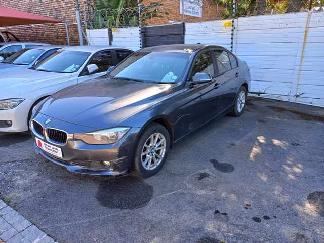 2013 BMW 320i (NON RUNNER) thumbnail 2