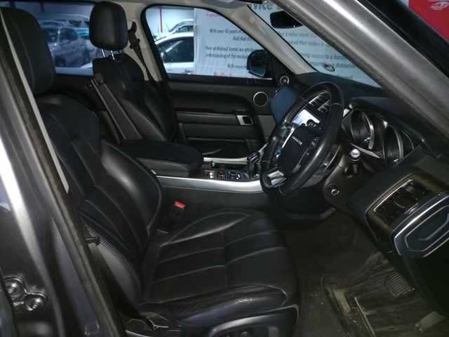 2017 Land Rover Range Rover Sport 3.0 thumbnail 7
