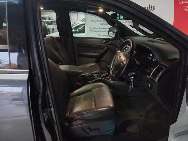 2016 Ford Everest 3.2 4x4 A/T thumbnail 7
