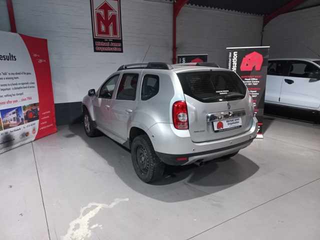 2016 Renault Duster 1.6 thumbnail 6