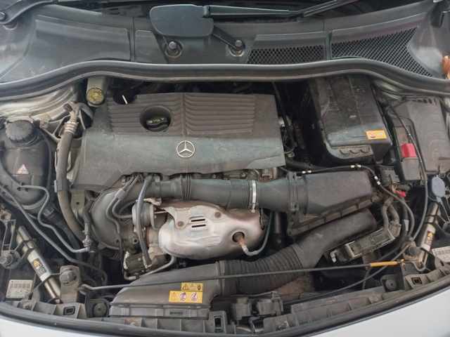 2012 Mercedes Benz B180 thumbnail 9