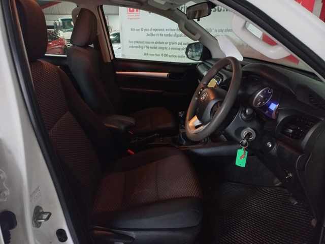 2018 Toyota Hilux 2.4 GD-6 P/U D/C thumbnail 7