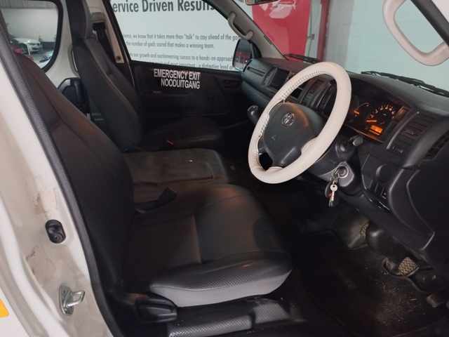 2022 Toyota Quantum 2.5 D-4D 16s thumbnail 7
