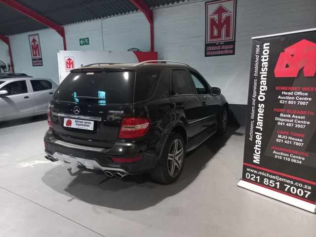 2010 Mercedes-Benz ML 63 AMG thumbnail 5