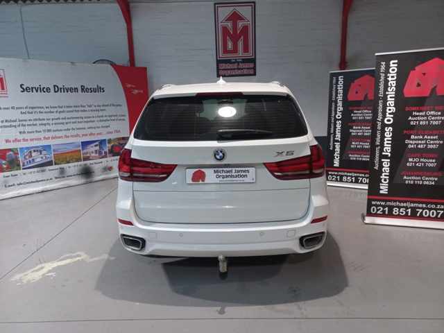 2015 BMW X5 xDRIVE40d M-SPORT A/T thumbnail 4