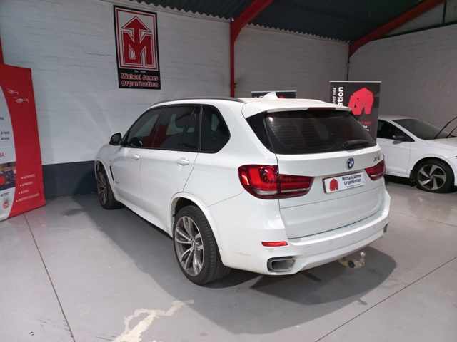 2015 BMW X5 xDRIVE40d M-SPORT A/T thumbnail 6
