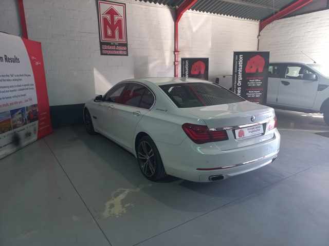 2013 BMW 740i ACTIVEHYBRID7 thumbnail 6