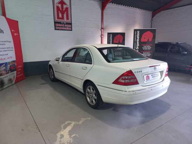 2003 Mercedes Benz C240 A/T thumbnail 6
