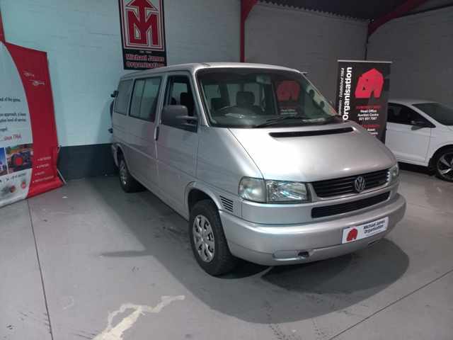 2001 VW Caravelle TDi T4 thumbnail 3