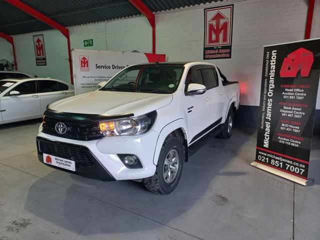 2017 Toyota Hilux 2.8 GD-6 4X4 A/T thumbnail 2