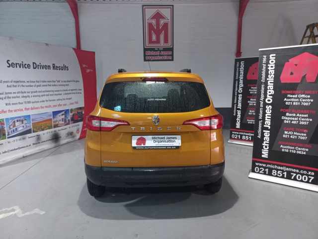 2022 Renault Triber 1.0 thumbnail 4