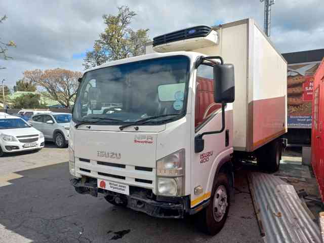 2011 Isuzu NPR 400 AMT Van Body (NON RUNNER)